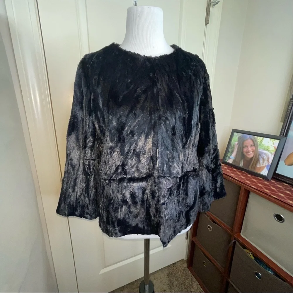 NWT Jennifer Lopez Short Faux Fur Jacket Black Tie Sz M